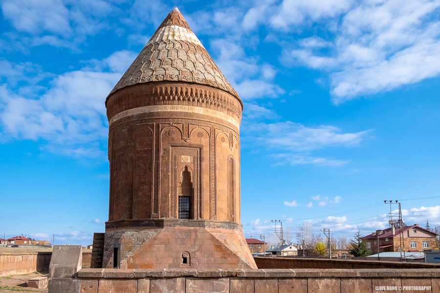 Mausoleu de l'Emir Bayindir