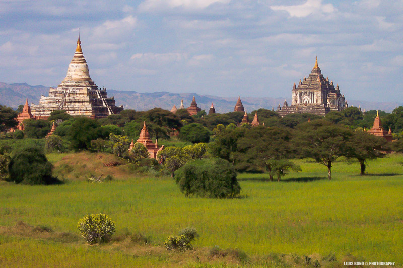Estupes budistes a Bagan, Myanmar