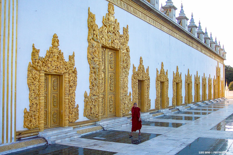Monestir Budista a Mandalay, Myanmar